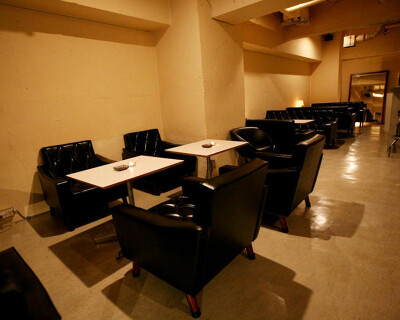 27Paradise Cafeの画像