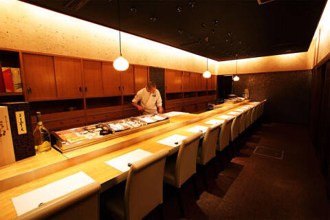 寿司　向月　本館の画像