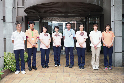 アトレーユうおざきの画像