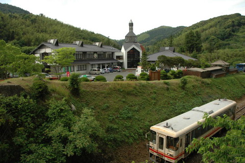   源じいの森 ほたる館  の画像