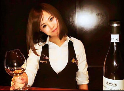 Burgundyの画像