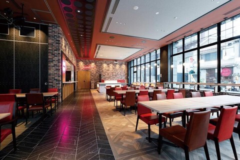 PLUS e CLOSSの画像