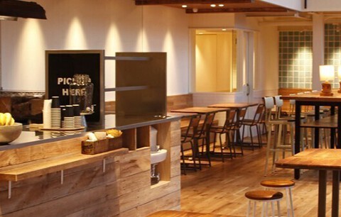 MAPLE HOUSE 本店の画像