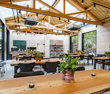 ニコライ バーグマン 箱根ガーデンズ『NOMU Hakone』の画像