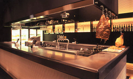 Standing Wine Bar Q  恵比寿 の画像