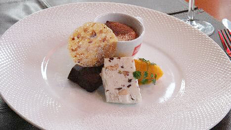 トラットリア　フェルマータの画像