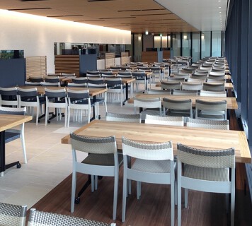 新ダイビルカフェテリアの画像