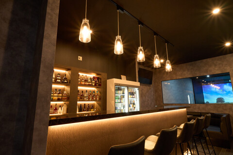 GOLF BAR HOLLYの画像