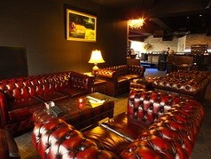 Lounge Hang Overの画像