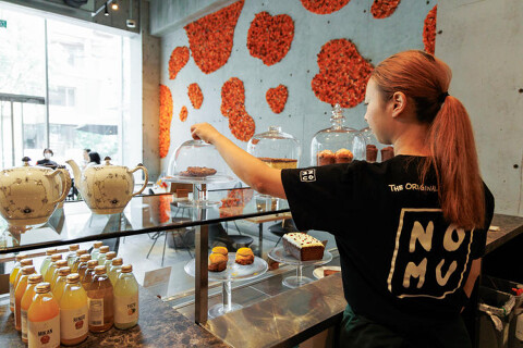 ニコライバーグマン　NOMU　Aoyama の画像