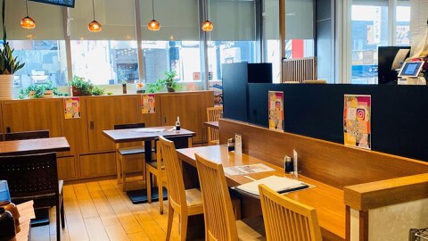 海鮮丼と唐揚げ　百海里		の画像