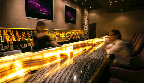 ONE on ONE の画像