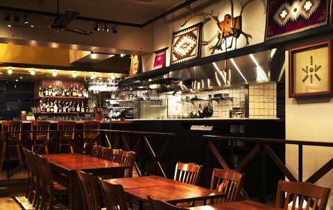 Hummingbirds'’hillの画像