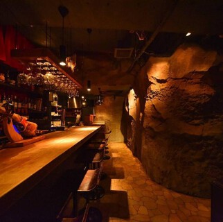 BAR LOOP 新宿店の画像