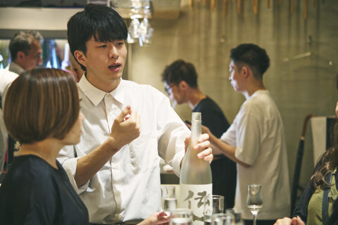 純米酒専門YATA 名古屋KITTE店の画像