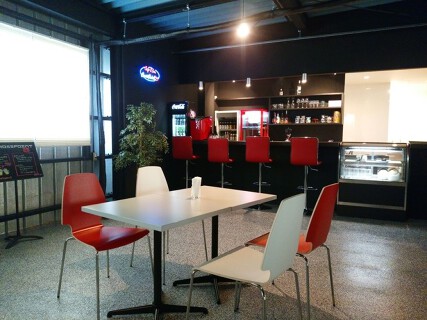 CROSSPOINT25 Cafe & Barの画像