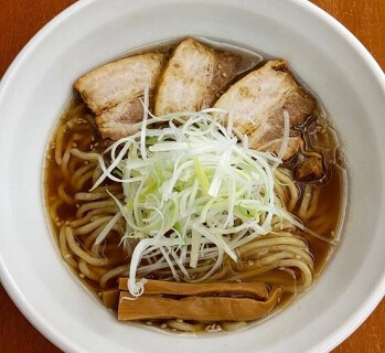 昼から飲めるラーメン屋の画像