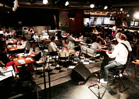eplus LIVING ROOM CAFE & DININGの画像