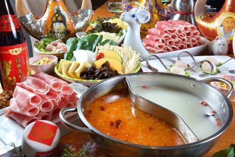 内モンゴル薬膳鍋　楽図苑の画像