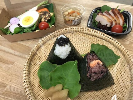 おにぎりやヤソハチの画像