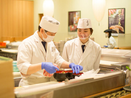 まぐろ問屋 三浦三崎港　横浜ワールドポーターズ店の画像