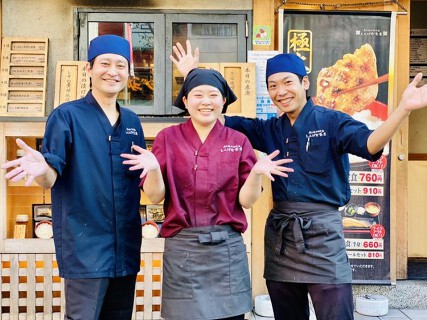 炭火焼干物定食しんぱち食堂 西梅田店の画像