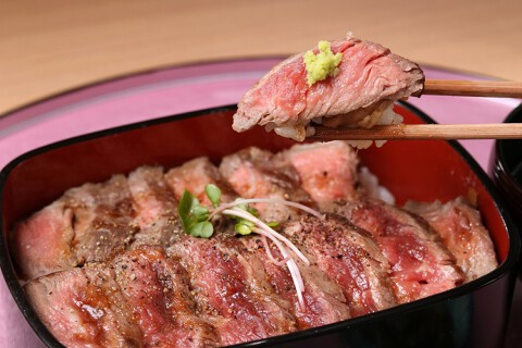  ビフテキ重・肉飯 ロマン亭 ルクア大阪店の画像