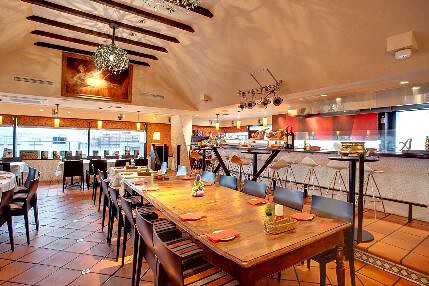 メソン・セルバンテスの画像