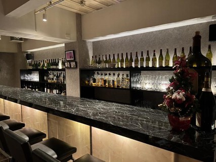Bar groomの画像