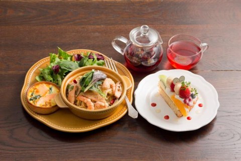 La maison ensoleille table 玉川髙島屋S・C店の画像