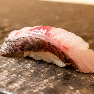 名古屋 栄 すし通 の画像