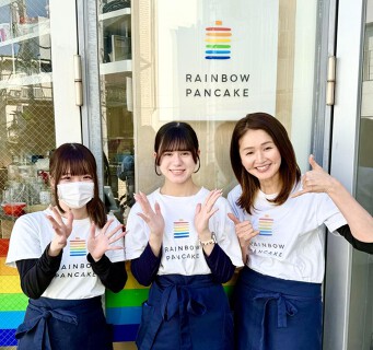レインボーパンケーキの画像