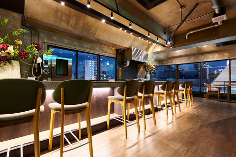 ONIQUE TOKYOの画像