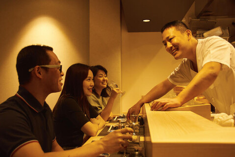 【ソムリエのいる寿司屋】鮨と酒 魚伸の画像