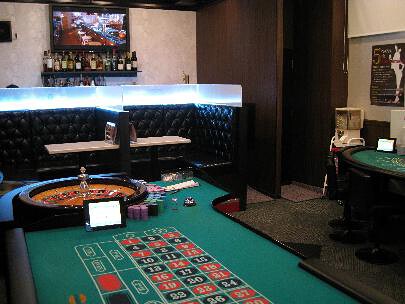 Amusement Casino Bar NANAの画像