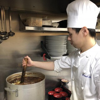 洋食とビール　フレンドシップの画像