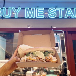 BUY ME STAND SAPPOROの画像