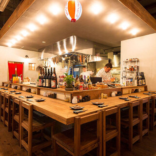 地鶏炉端と旨い酒　あしどり博多の画像