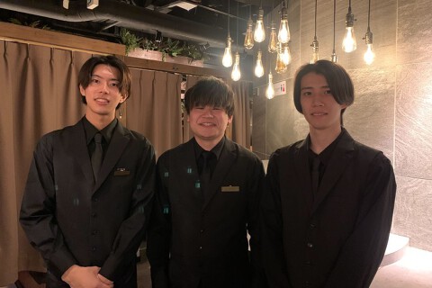  THE SINGLE 新宿靖国通り店の画像