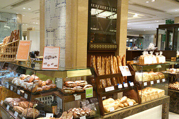 ＢＯＵＬＡＮＧＥＲＩＥ ＬＡ ＳＡＩＳＯＮ　日本橋店の画像