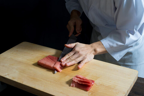 アーモ・ファミリア新店の画像