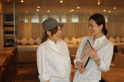 24/7 cafe apartment umedaの画像