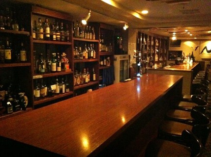 BAR　酒場の画像