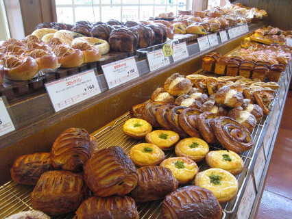 ダンマルシェ　本社の画像