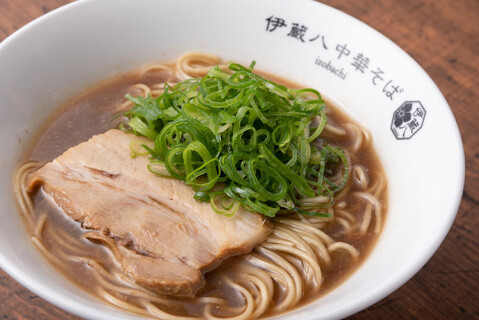 伊蔵八本店の画像