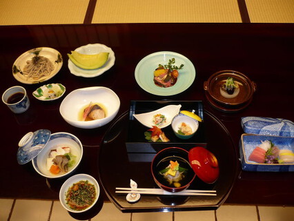 市ヶ谷荘　の画像