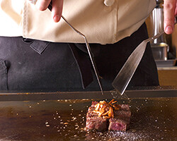 鉄板焼　博多　天神ホルモン　神戸umieモザイク店の画像