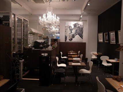 恵比寿公園前カフェ　の画像