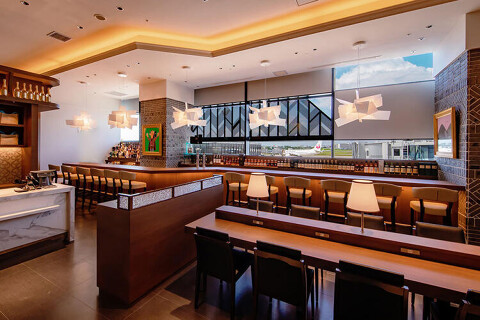 ラウンジ＆バー グラン・ブルー 伊丹空港店の画像