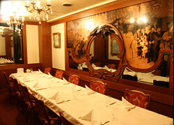 炭焼ステーキハウス 葡萄屋の画像